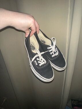 Vans Black Canvas Era Sneakers low top lace women’s size 7.5